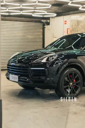 PORSCHE-CAYENNE-2020