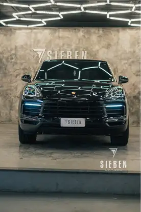 PORSCHE-CAYENNE-2020