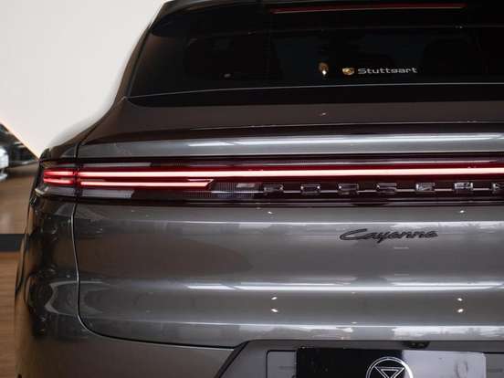 PORSCHE-CAYENNE-3.0 V6 E-HYBRID COUPÉ AWD TIPTRONIC S PORSCHE-CAYENNE-2024