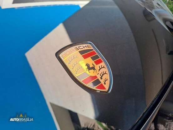 PORSCHE-CAYENNE-2023
