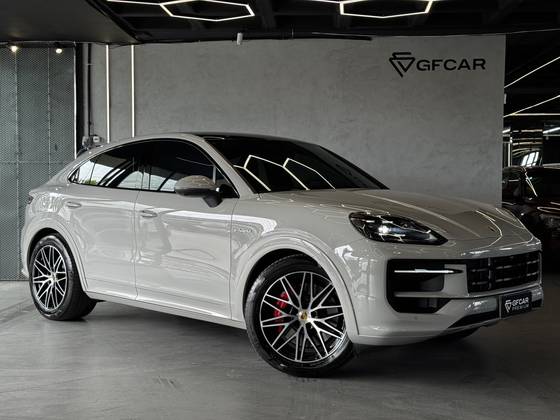 PORSCHE CAYENNE 3.0 V6 E-HYBRID COUPÉ AWD TIPTRONIC S
