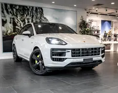 PORSCHE CAYENNE 3.0 V6 E-HYBRID COUPÉ AWD TIPTRONIC S PORSCHE CAYENNE 3.0 V6 E-HYBRID COUPÉ AWD TIPTRONIC S