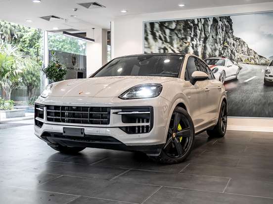 PORSCHE-CAYENNE-3.0 V6 E-HYBRID COUPÉ AWD TIPTRONIC S PORSCHE-CAYENNE-2024