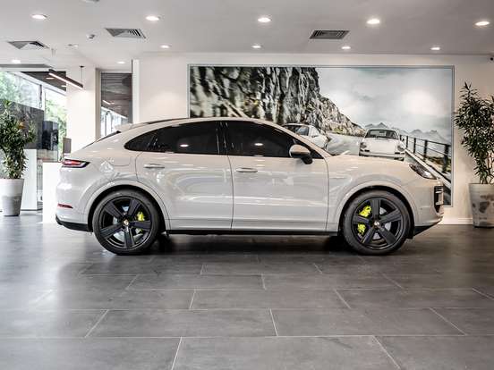 PORSCHE-CAYENNE-3.0 V6 E-HYBRID COUPÉ AWD TIPTRONIC S PORSCHE-CAYENNE-2024