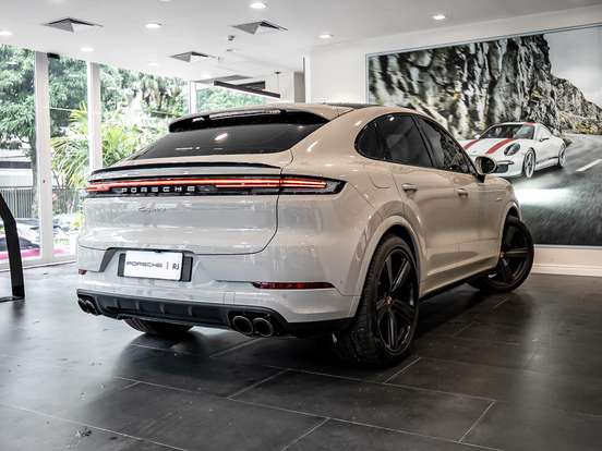 PORSCHE-CAYENNE-3.0 V6 E-HYBRID COUPÉ AWD TIPTRONIC S PORSCHE-CAYENNE-2024