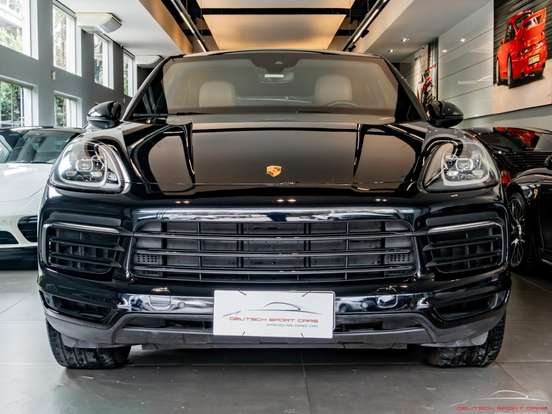 PORSCHE-CAYENNE-2019
