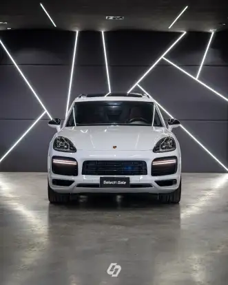 PORSCHE-CAYENNE-2019
