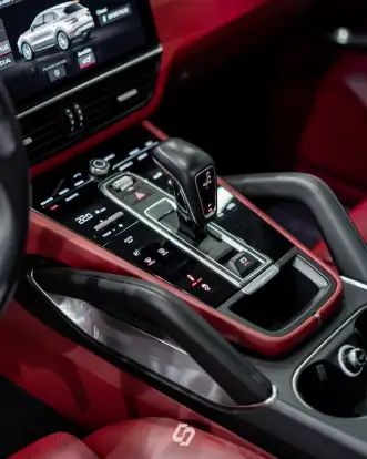 PORSCHE-CAYENNE-2019