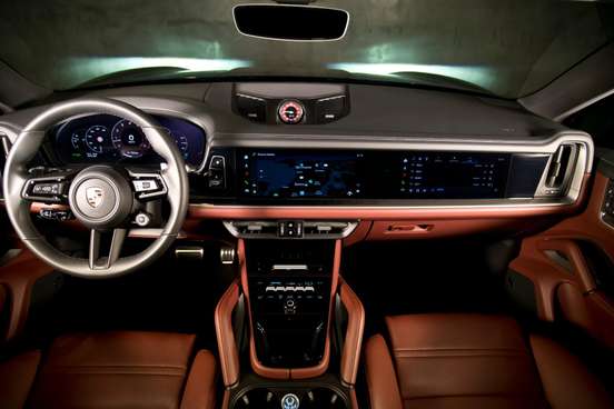PORSCHE-CAYENNE-2025