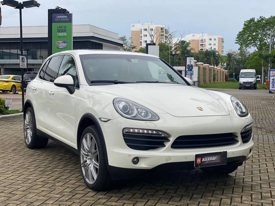 PORSCHE CAYENNE 4.8 S 4X4 V8 32V GASOLINA 4P TIPTRONIC
