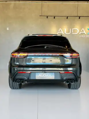 PORSCHE-MACAN-2024