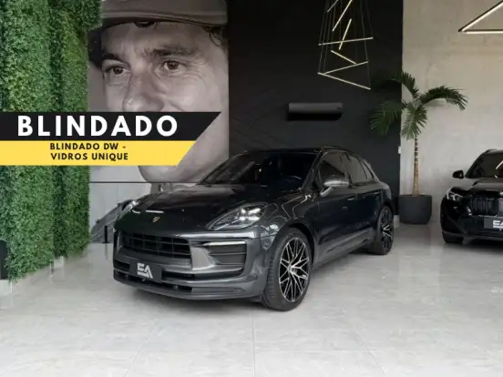 PORSCHE-MACAN-2022