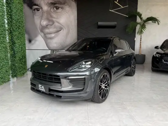 PORSCHE-MACAN-2022