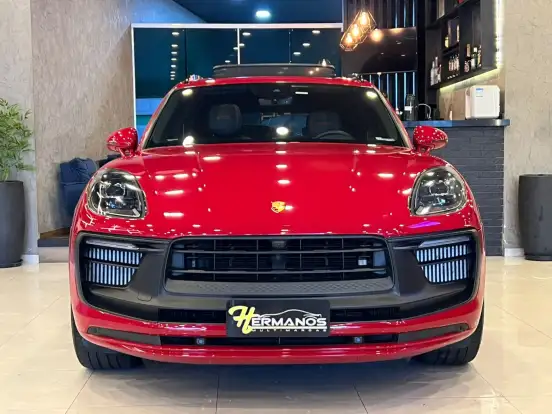 PORSCHE-MACAN-2021