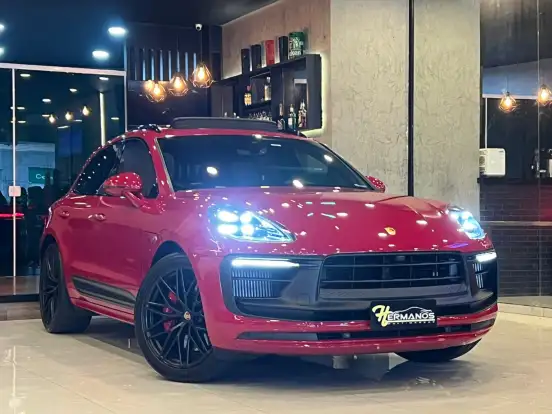 PORSCHE-MACAN-2021