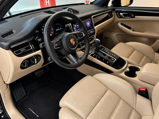 PORSCHE-MACAN-2024