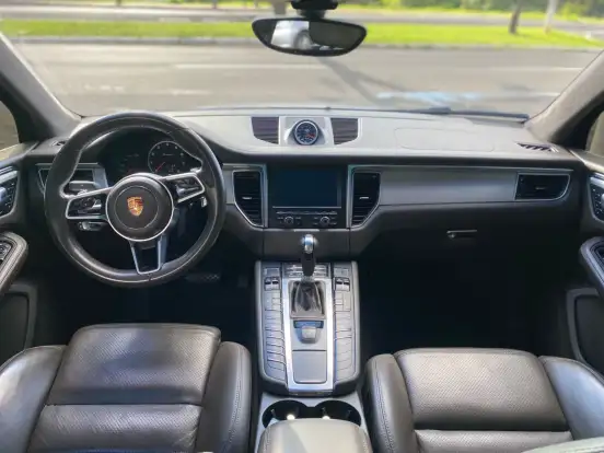 PORSCHE-MACAN-3.6 24V V6 TURBO GASOLINA 4P AUTOMÁTICO PORSCHE-MACAN-2014
