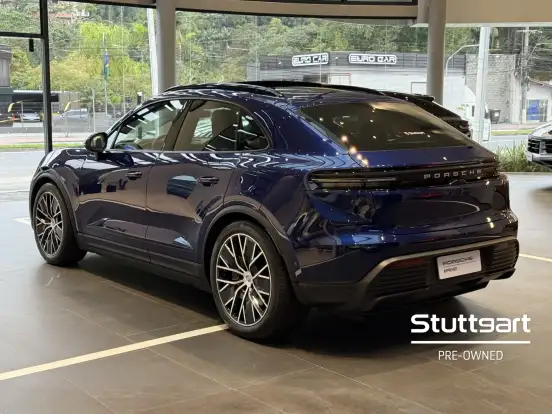 PORSCHE-MACAN-2025