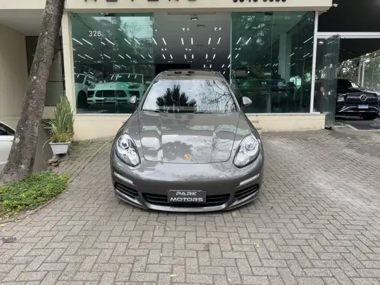 PORSCHE-PANAMERA-2013