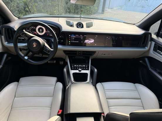 PORSCHE-CAYENNE-2024