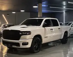 RAM 1500 3.0 HURRICANE 6 BITURBO GASOLINA LARAMIE NIGHT EDITION CD 4X4 AUTOMÁTICO RAM 1500 3.0 HURRICANE 6 BITURBO GASOLINA LARAMIE NIGHT EDITION CD 4X4 AUTOMÁTICO
