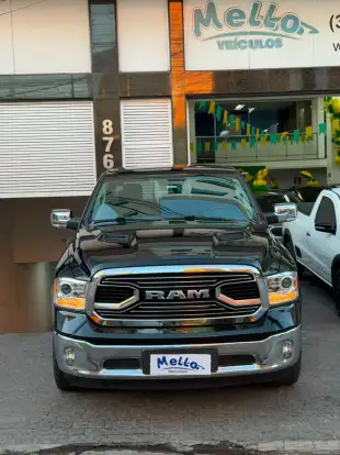 RAM-1500-5.7 V8 GASOLINA REBEL CD 4X4 AUTOMÁTICO RAM-1500-2022