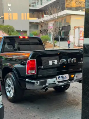 RAM-1500-5.7 V8 GASOLINA REBEL CD 4X4 AUTOMÁTICO RAM-1500-2022