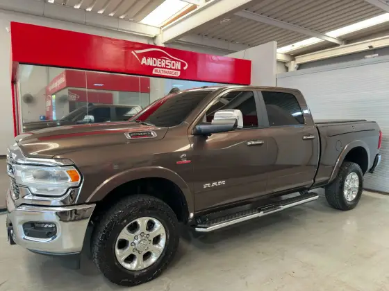 RAM 2500 6.7 I6 TURBO DIESEL LARAMIE CD 4X4 AUTOMÁTICO