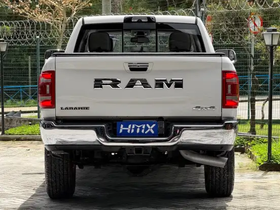 RAM-2500-6.7 I6 TURBO DIESEL LARAMIE CD 4X4 AUTOMÁTICO RAM-2500-2022