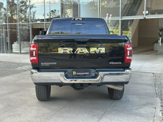 RAM-2500-6.7 I6 TURBO DIESEL LARAMIE CD 4X4 AUTOMÁTICO RAM-2500-2024