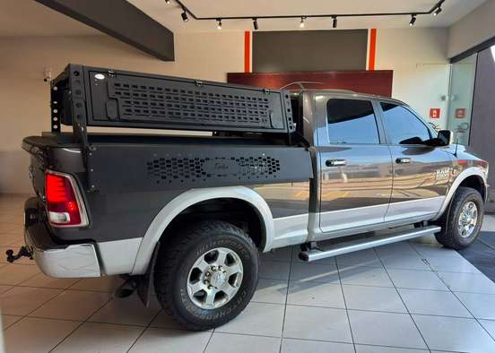 RAM-2500-6.7 LARAMIE 4X4 CD I6 TURBO DIESEL 4P AUTOMÁTICO RAM-2500-2016