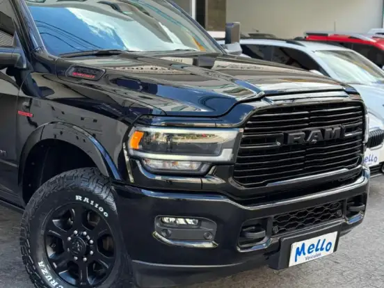 RAM-3500-6.7 I6 TURBO DIESEL LARAMIE NIGHT EDITION CD 4X4 AUTOMÁTICO RAM-3500-2022