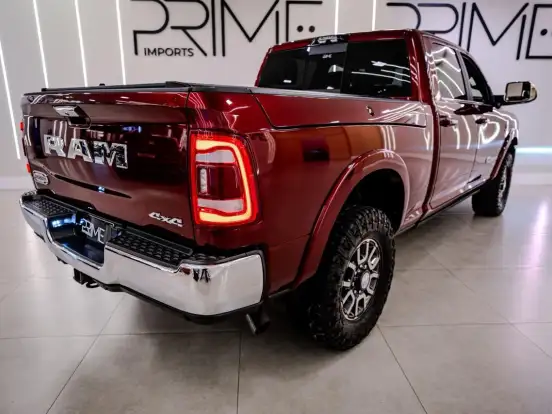 RAM-3500-6.7 I6 TURBO DIESEL LIMITED LONGHORN CD 4X4 AUTOMÁTICO RAM-3500-2022