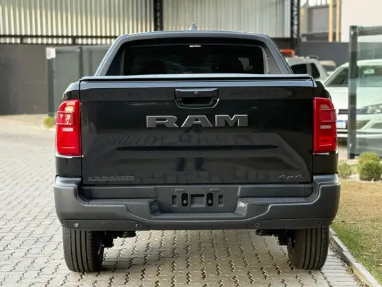RAM-RAMPAGE-2.2 TURBO DIESEL LARAMIE 4X4 AUTOMÁTICO RAM-RAMPAGE-2025