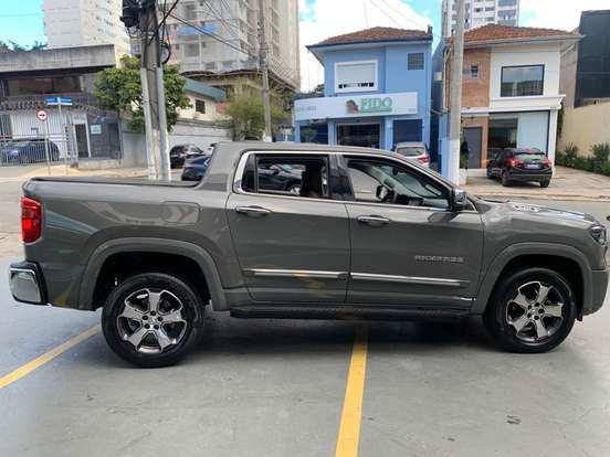 RAM-RAMPAGE-2.0 TURBO DIESEL LARAMIE 4X4 AUTOMÁTICO RAM-RAMPAGE-2023