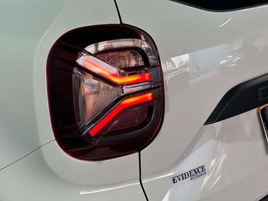 RENAULT-DUSTER-2025