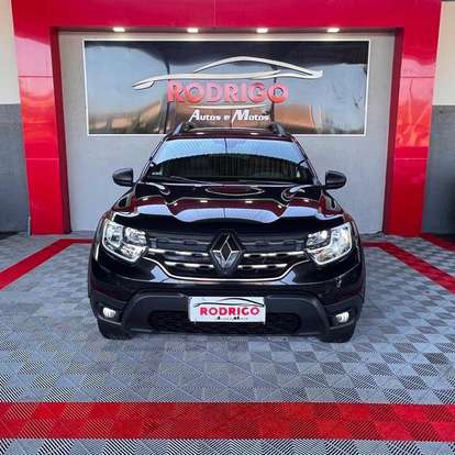 RENAULT-DUSTER-2023