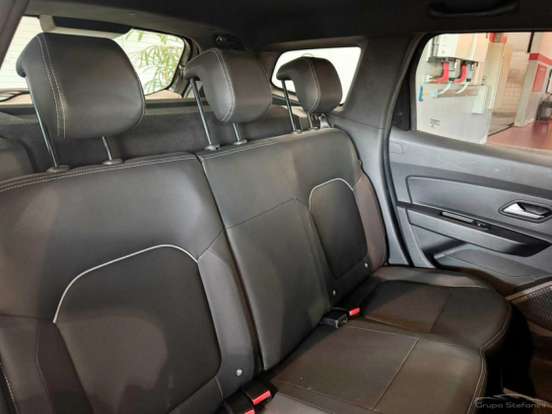 RENAULT-DUSTER-2022