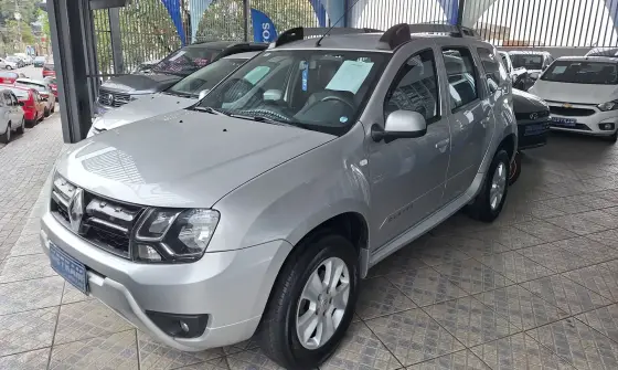 RENAULT DUSTER 2.0 DYNAMIQUE 4X2 16V FLEX 4P AUTOMÁTICO
