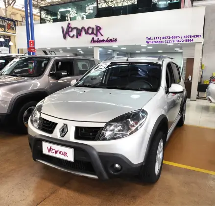 RENAULT SANDERO 1.6 STEPWAY 16V FLEX 4P MANUAL