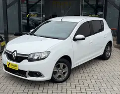 RENAULT SANDERO 1.0 12V SCE FLEX VIBE MANUAL RENAULT SANDERO 1.0 12V SCE FLEX VIBE MANUAL