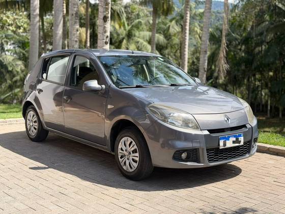 RENAULT SANDERO 1.0 EXPRESSION 16V FLEX 4P MANUAL