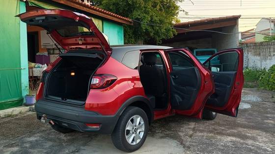 RENAULT CAPTUR 1.6 16V SCE FLEX LIFE X-TRONIC