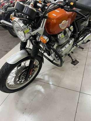 ROYAL ENFIELD-INTERCEPTOR-2022