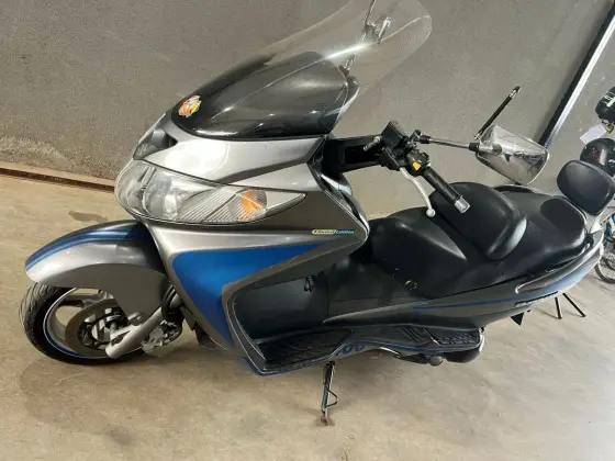SUZUKI BURGMAN 400 