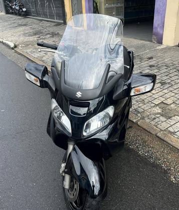 SUZUKI BURGMAN 650 