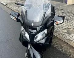 SUZUKI BURGMAN 650 SUZUKI BURGMAN 650