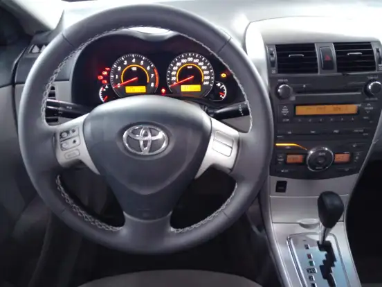 TOYOTA-COROLLA-1.8 GLI 16V FLEX 4P AUTOMÁTICO TOYOTA-COROLLA-2012