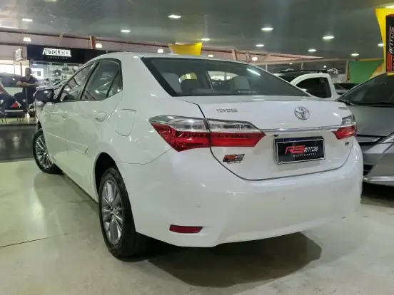 TOYOTA-COROLLA-1.8 GLI UPPER 16V FLEX 4P AUTOMÁTICO TOYOTA-COROLLA-2017