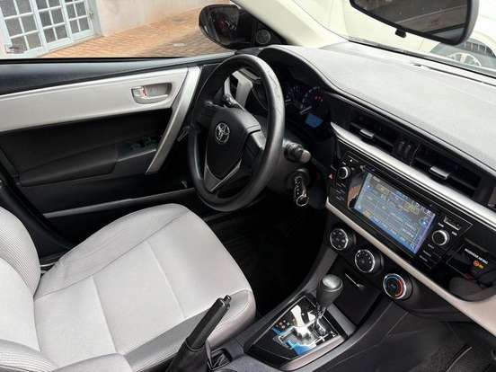 TOYOTA-COROLLA-2016